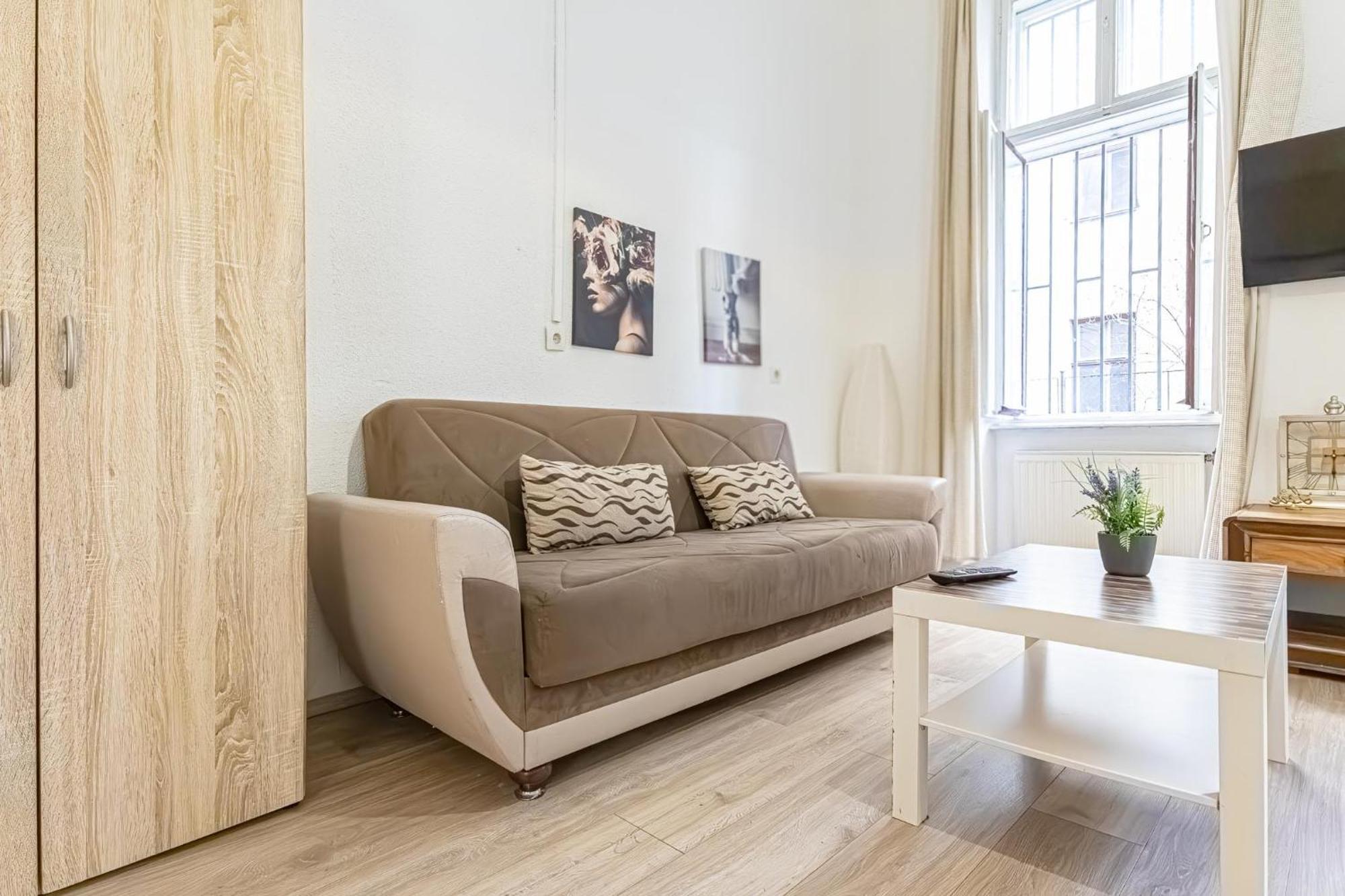 Chic Apartment- Suitable For Longstays Near Matzleinsforferplatz Viena Exterior foto